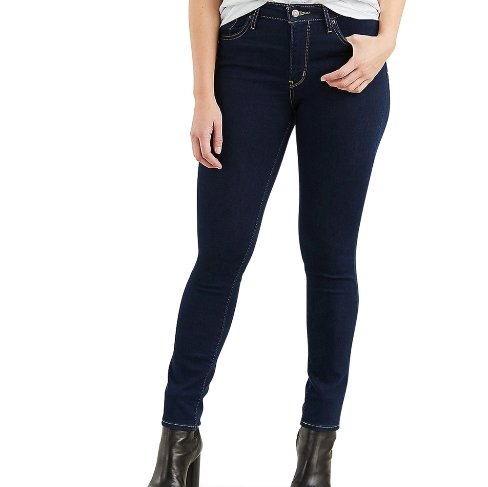 Levi's 721 Dark Wash Highrise Skinnys